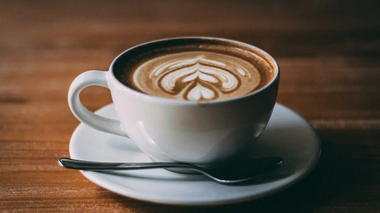 A cappuccino with latte art