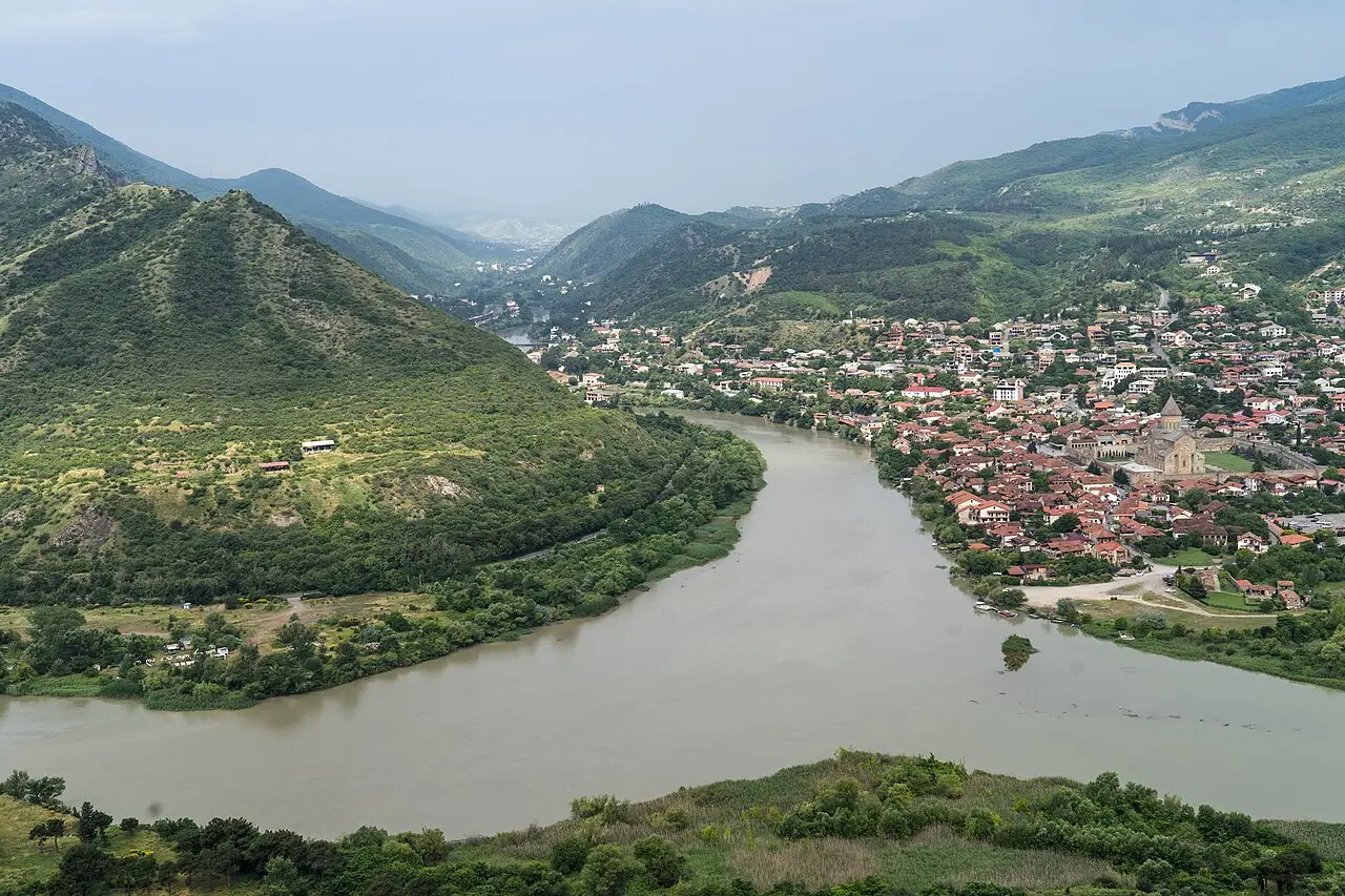 Вид на Мцхету и слияние рек с Джвари
