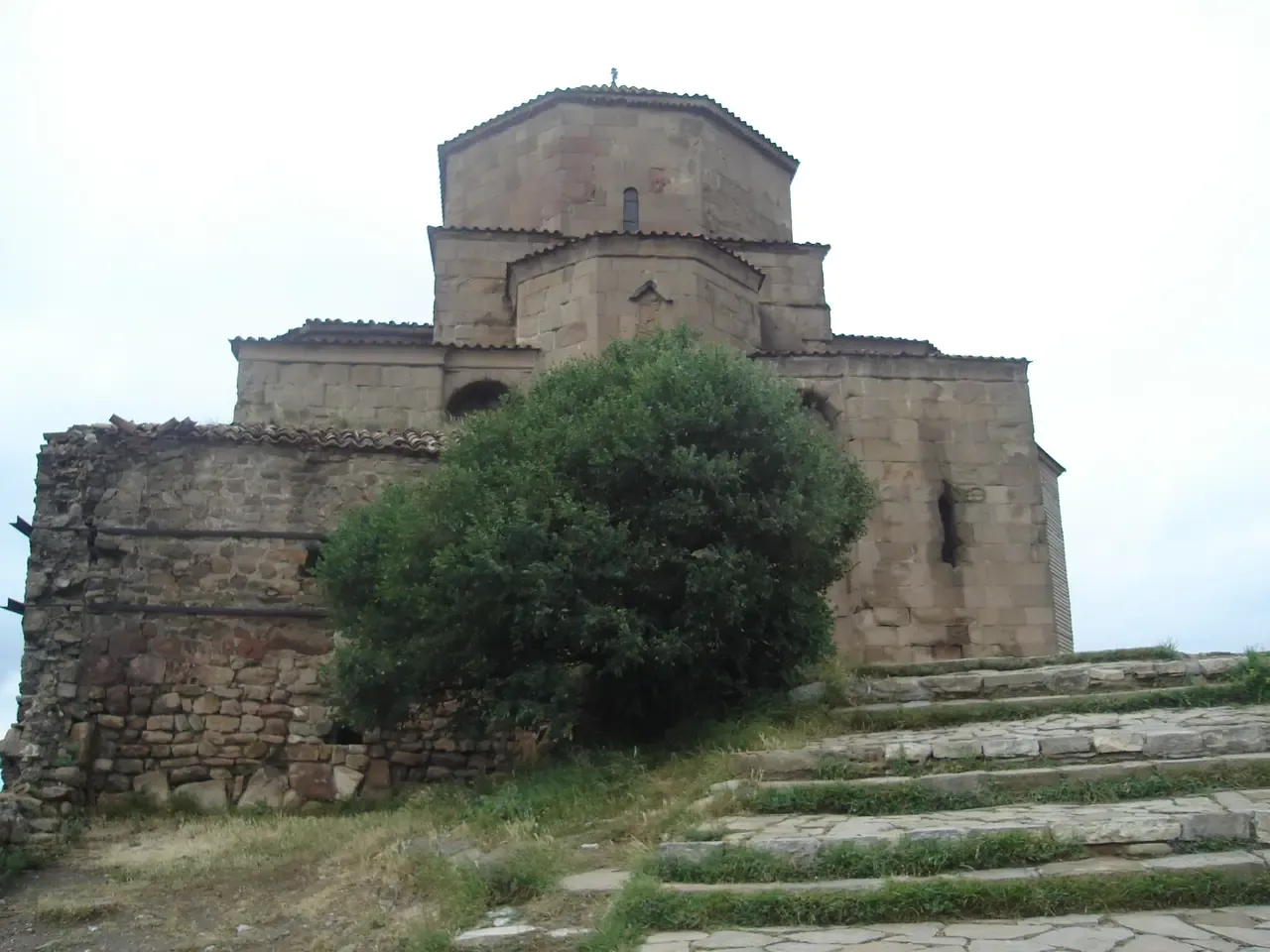 Монастырь Джвари, классический ракурс