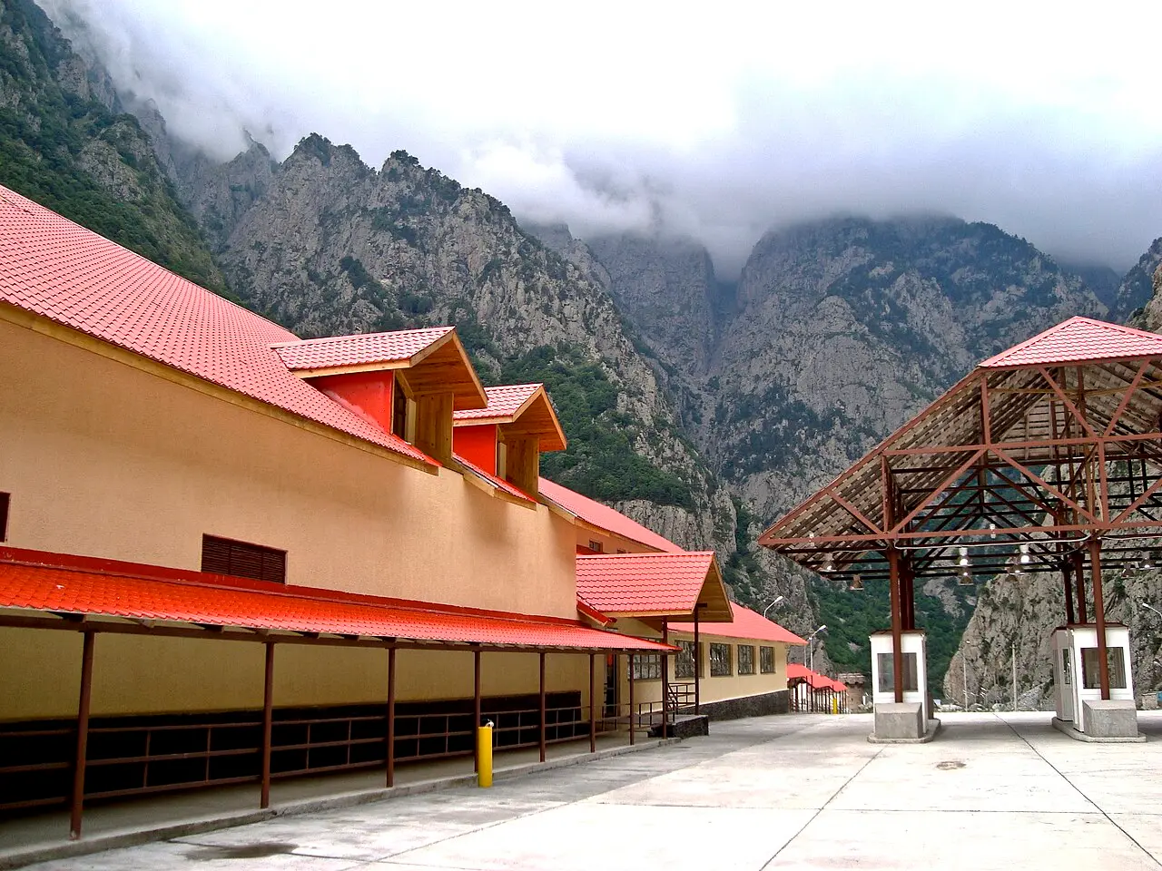 Kazbegi border station on the Georgian side of Verkhny Lars